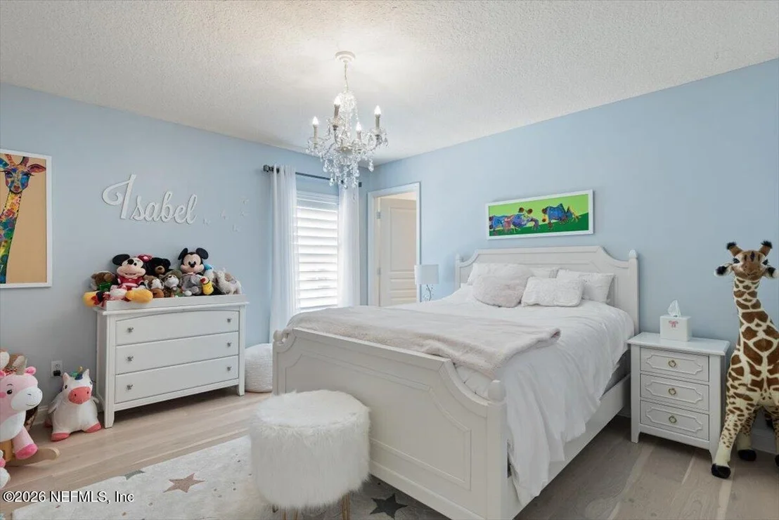 Photo of 844 EAGLE POINT Drive