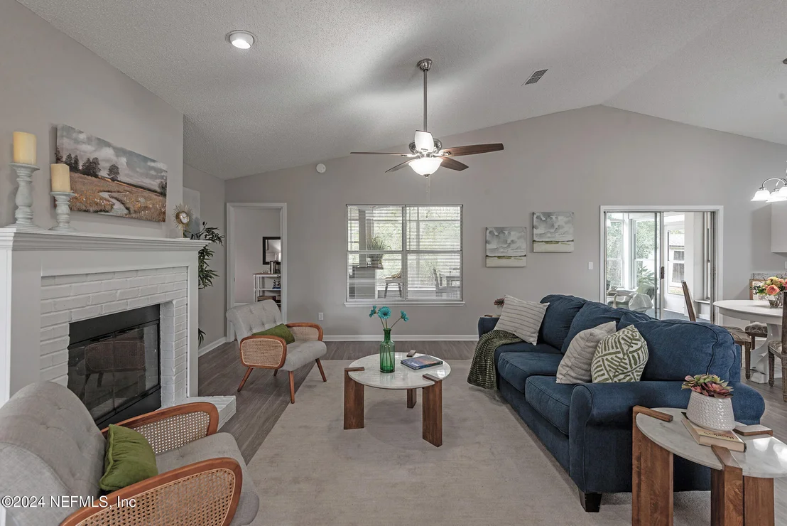 Photo of 572 JAMES WILSON Circle