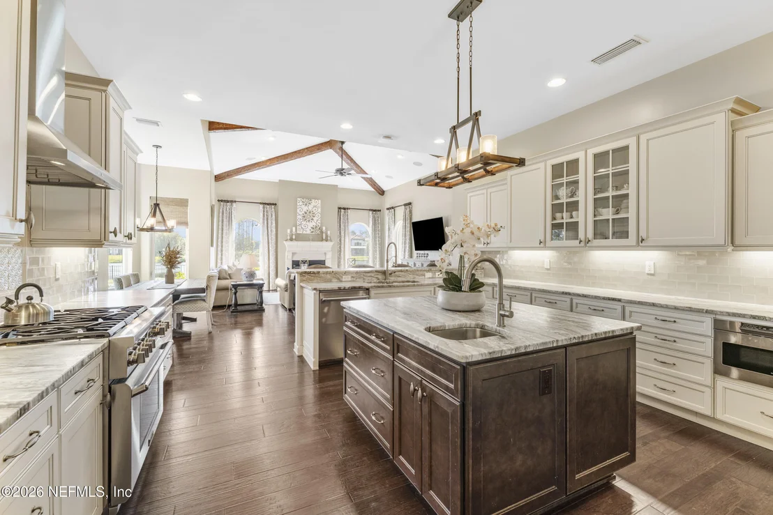 Photo of 5317 BENTPINE COVE Road