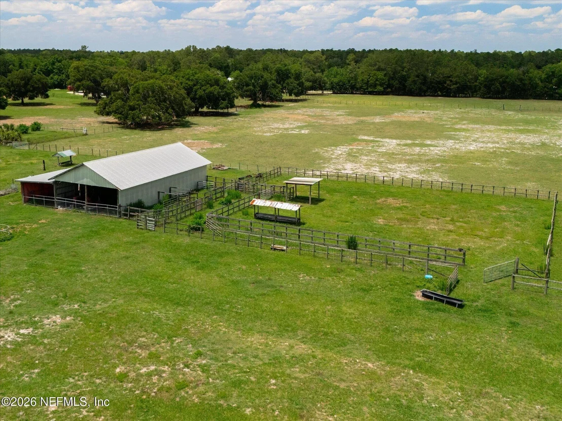 Photo of 786 W RIVER Road