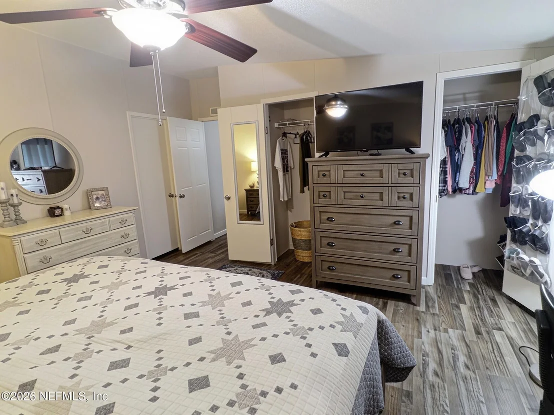 Photo of 245 FOLKLORE Drive