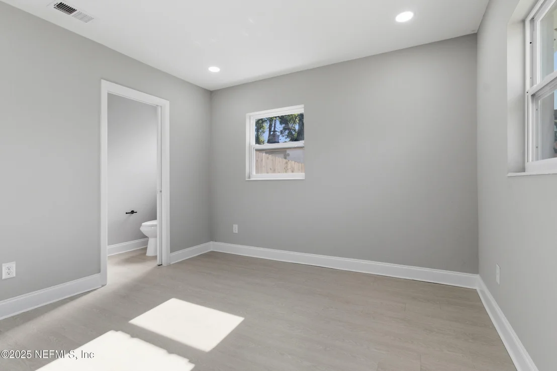 Photo of 2147 MANEY Drive