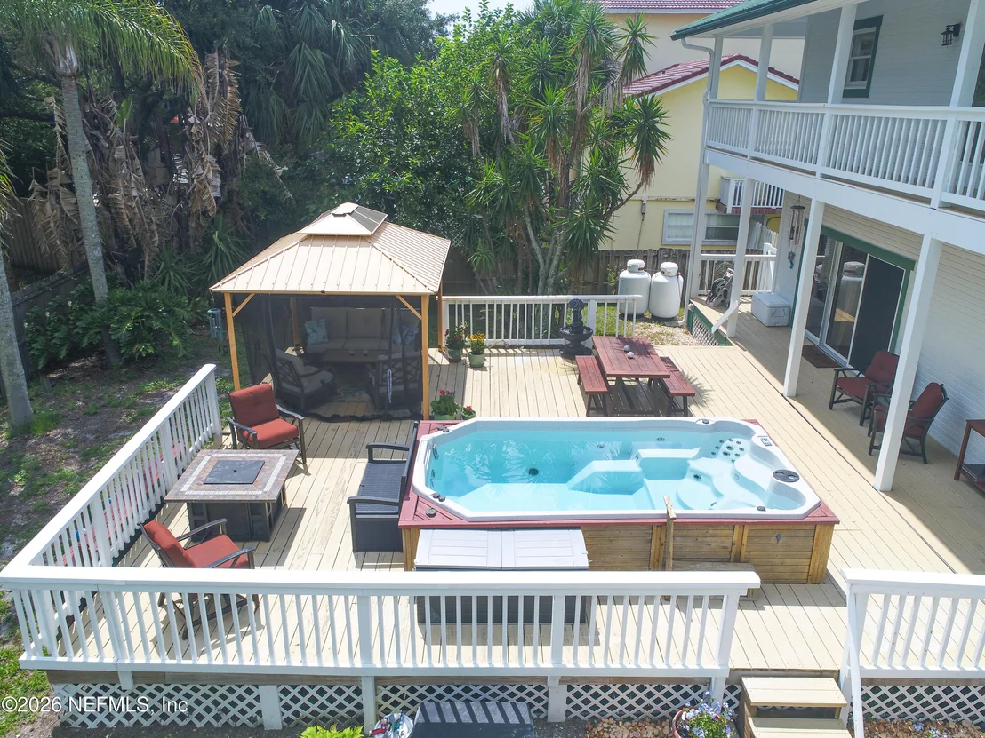 Photo of 304 GENOA Road