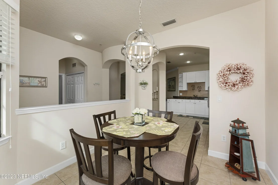 Photo of Unit 303 at 220 PASEO TERRAZA