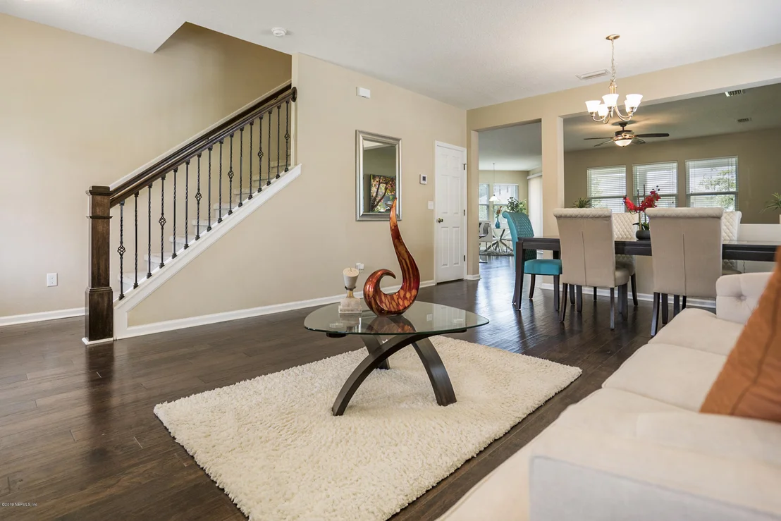 Photo of 15898 HUTTON Lane