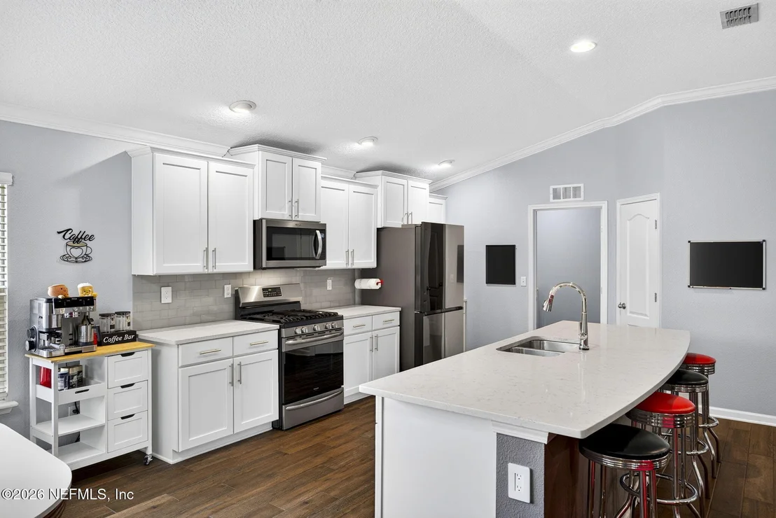 Photo of 71 CEDARSTONE Way