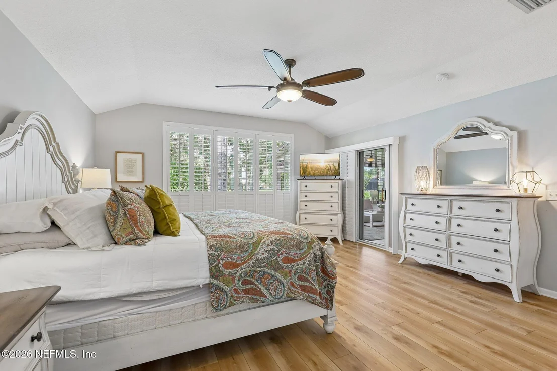 Photo of 1588 RIVERTRACE Drive