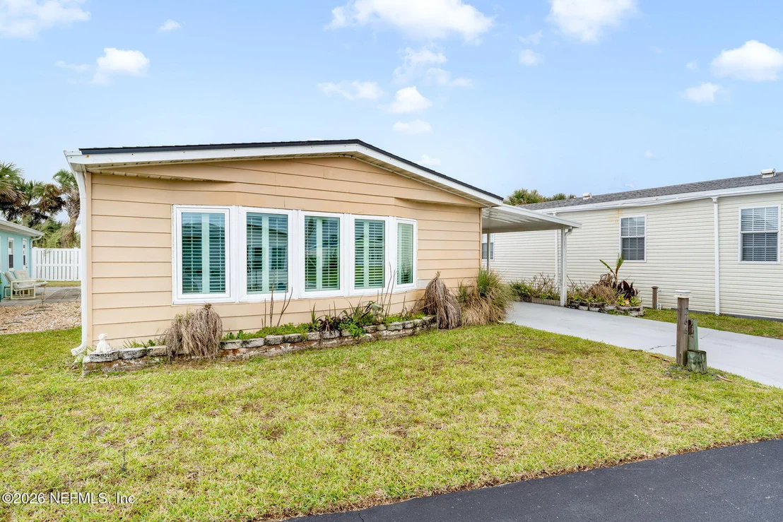 Photo of 264 SEABREEZE Drive