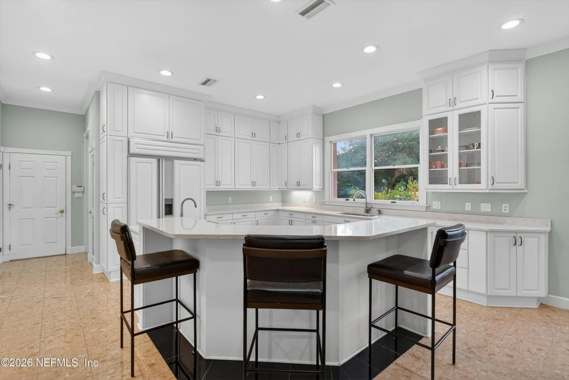 Photo of 6357 PUTNAM Street