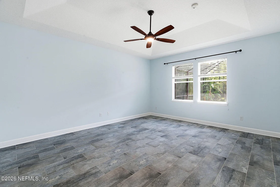 Photo of 2325 LINKS Drive