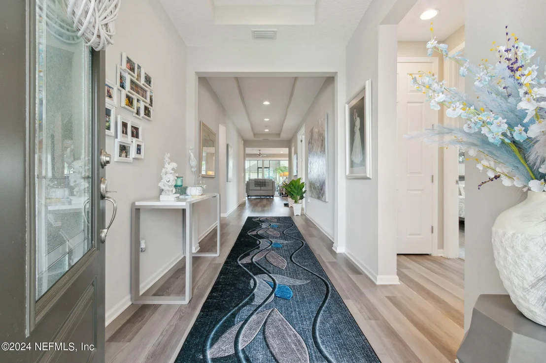 Photo of 85475 FALL RIVER Parkway