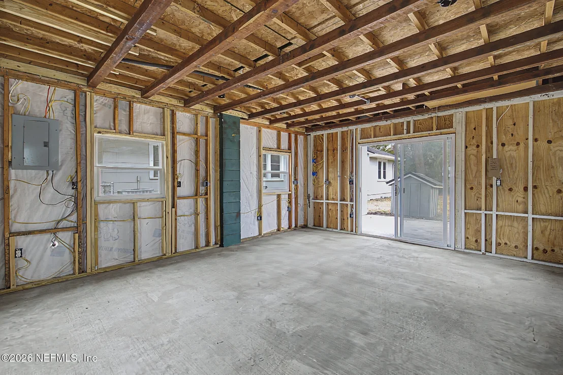 Photo of 330 S 4TH Street