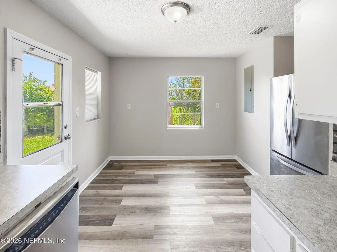 Photo of 6043 MALCONE Lane