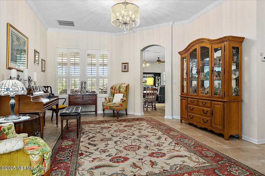 Photo of 253 PARKWOOD Circle