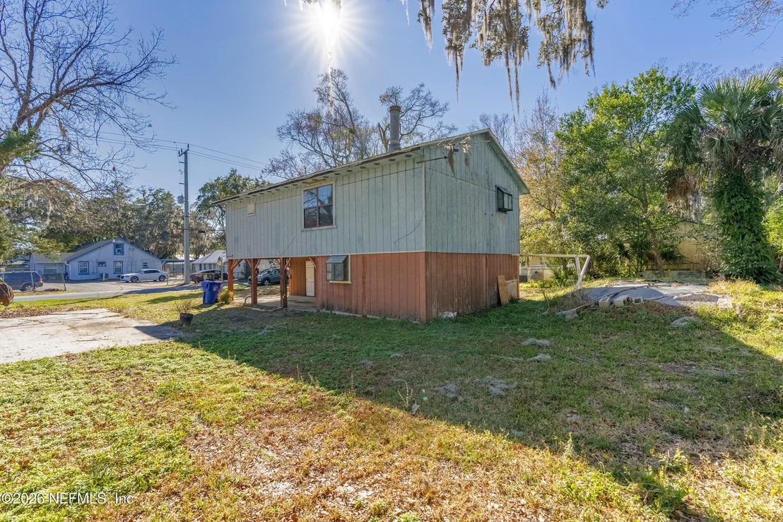 Photo of 234 RAVENSWOOD Drive