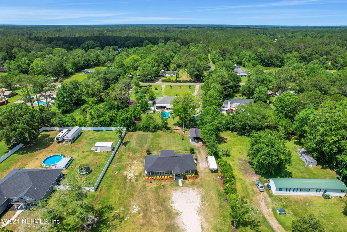 Photo of 540685 LEM TURNER Road