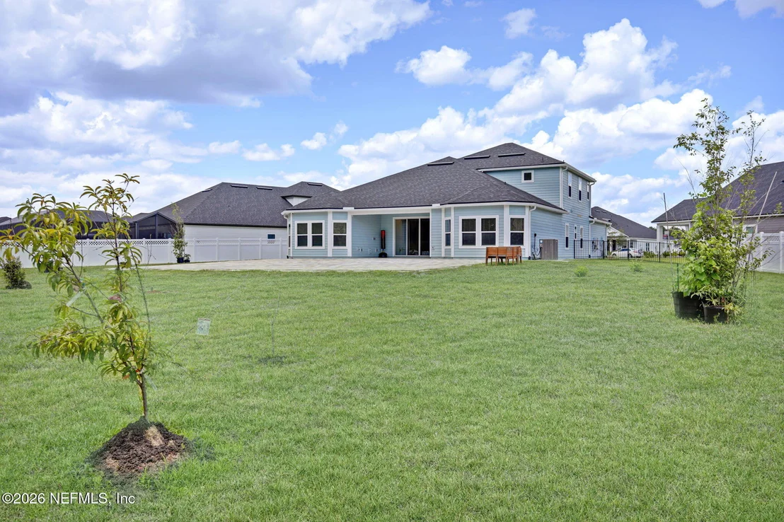 Photo of 25 SILVER LILY Way