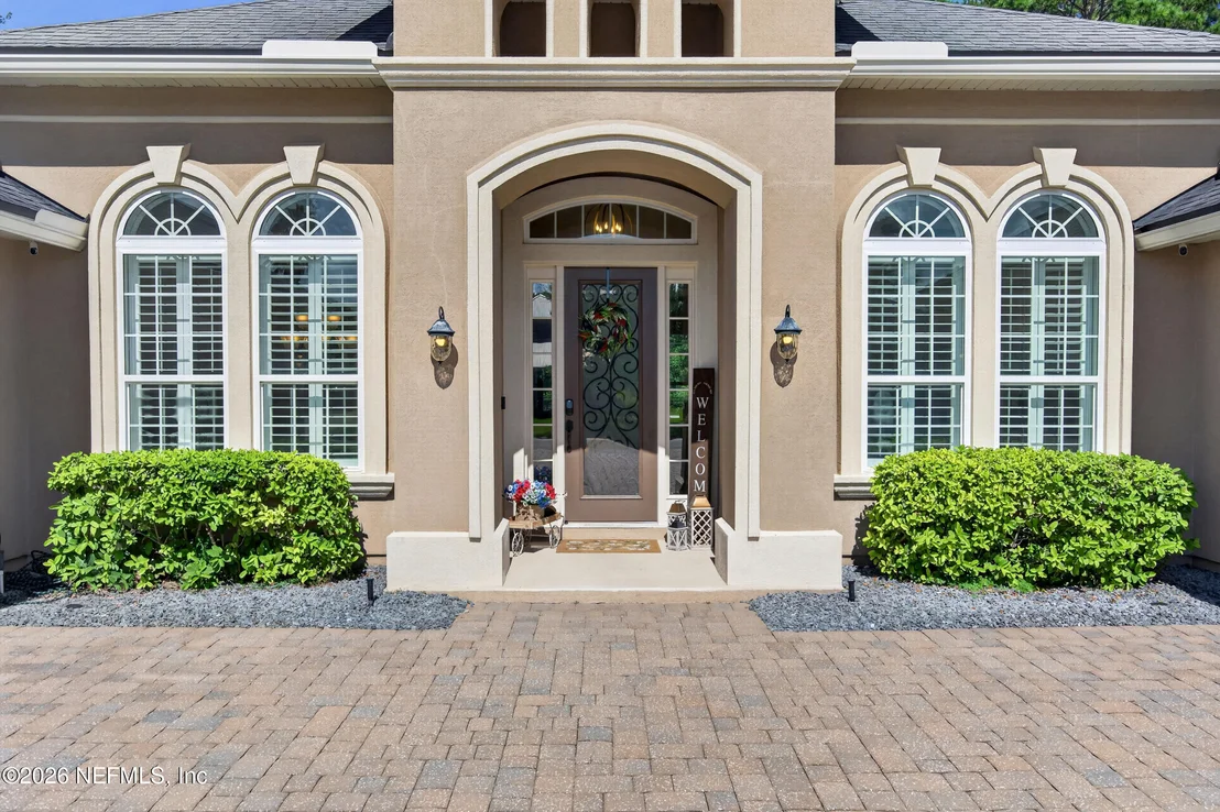 Photo of 287 VALE Drive