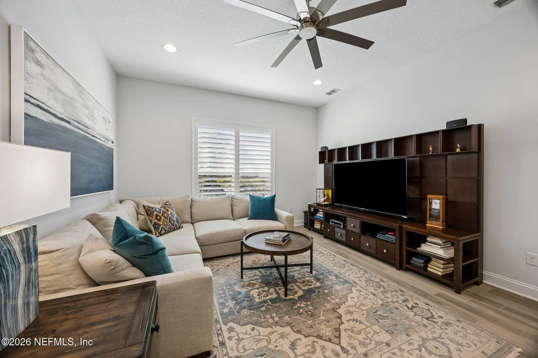 Photo of 264 TOPSIDE Drive