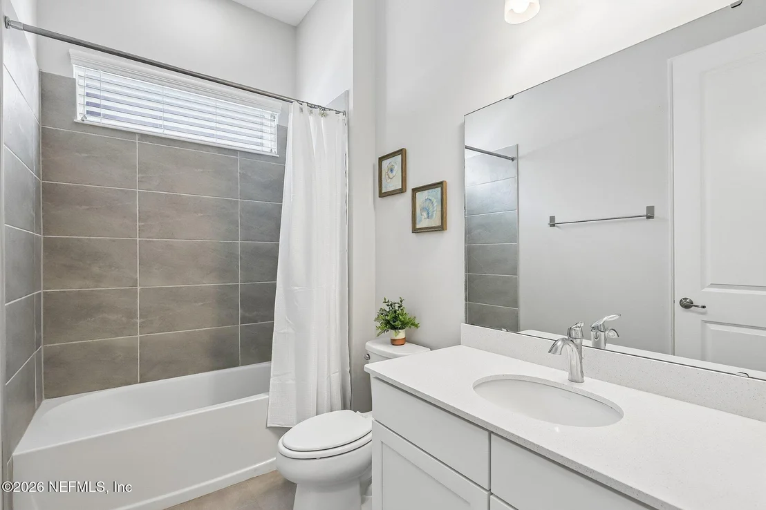 Photo of 152 CLOVERBROOK Road