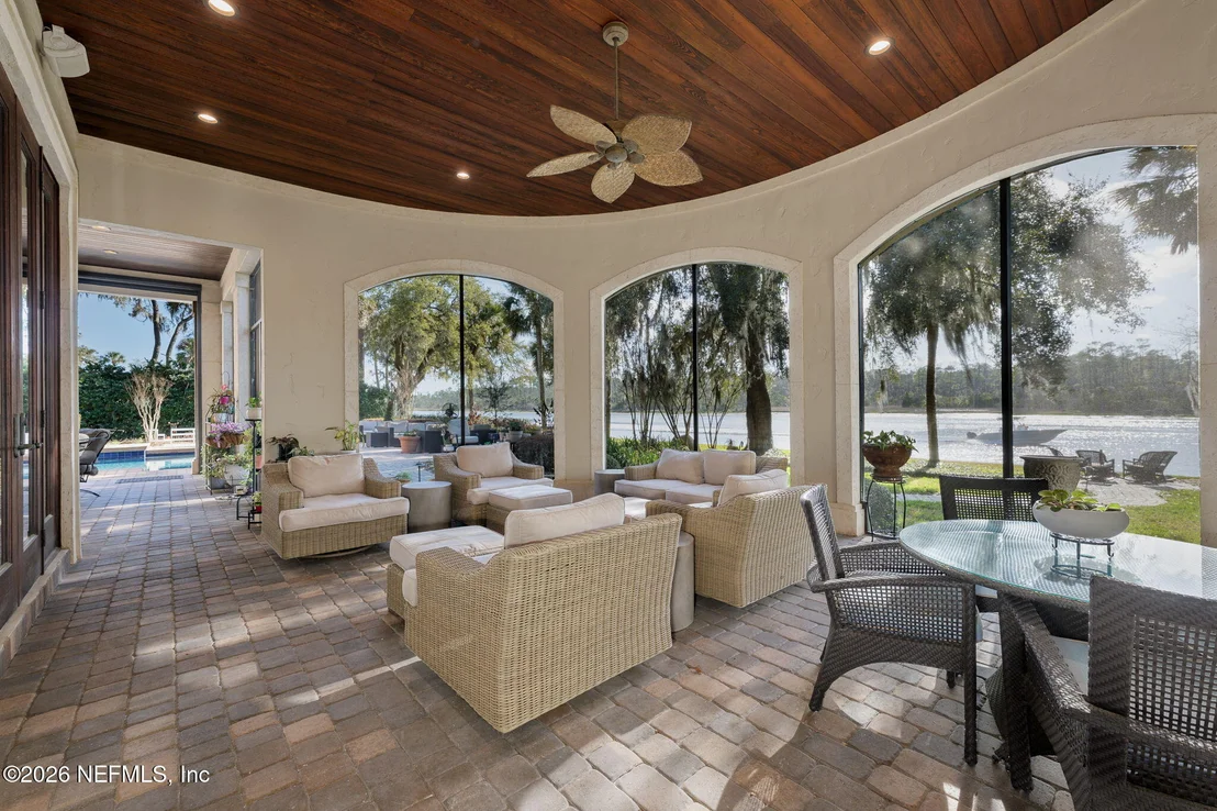Photo of 24733 HARBOUR VIEW Drive