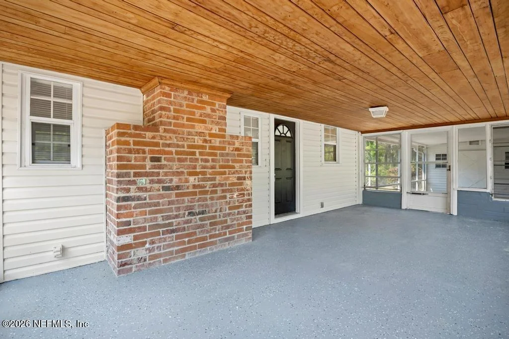 Photo of 166 HERNANDO Drive