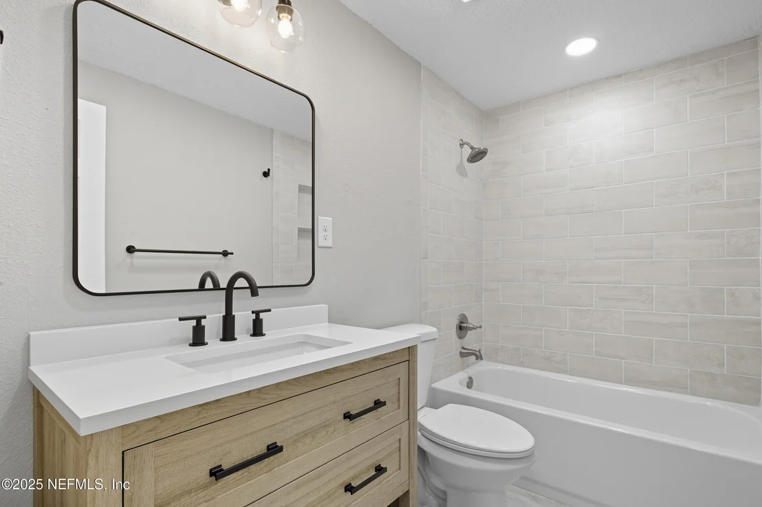 Photo of 337 SONORA Drive