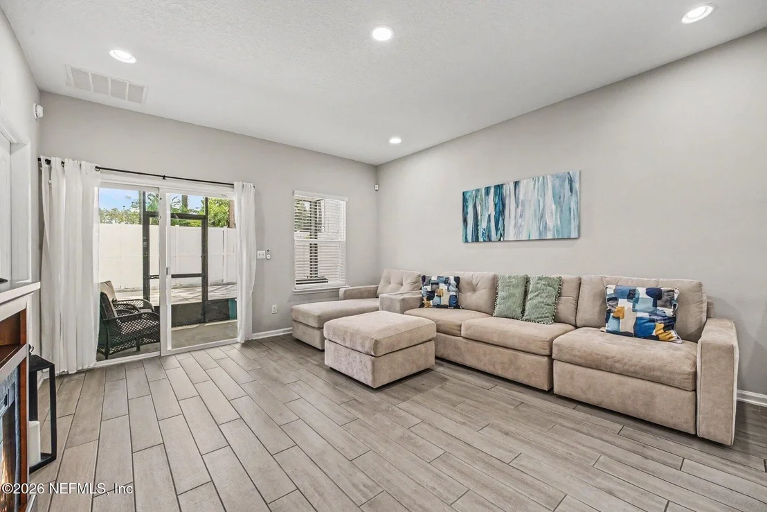 Photo of 8292 CAPE FOX Drive
