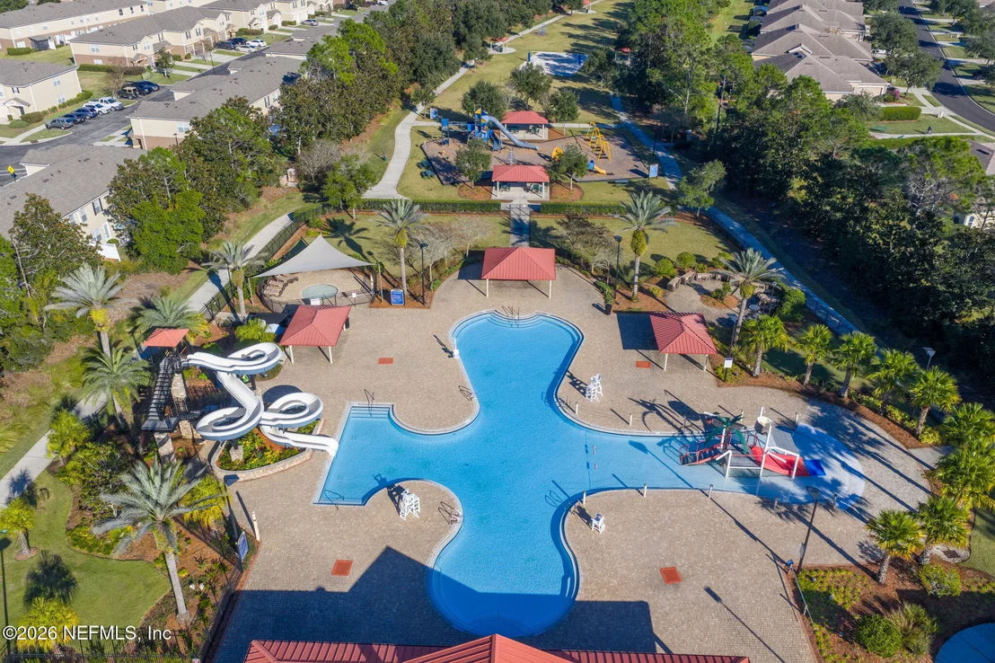 Photo of 2325 LINKS Drive