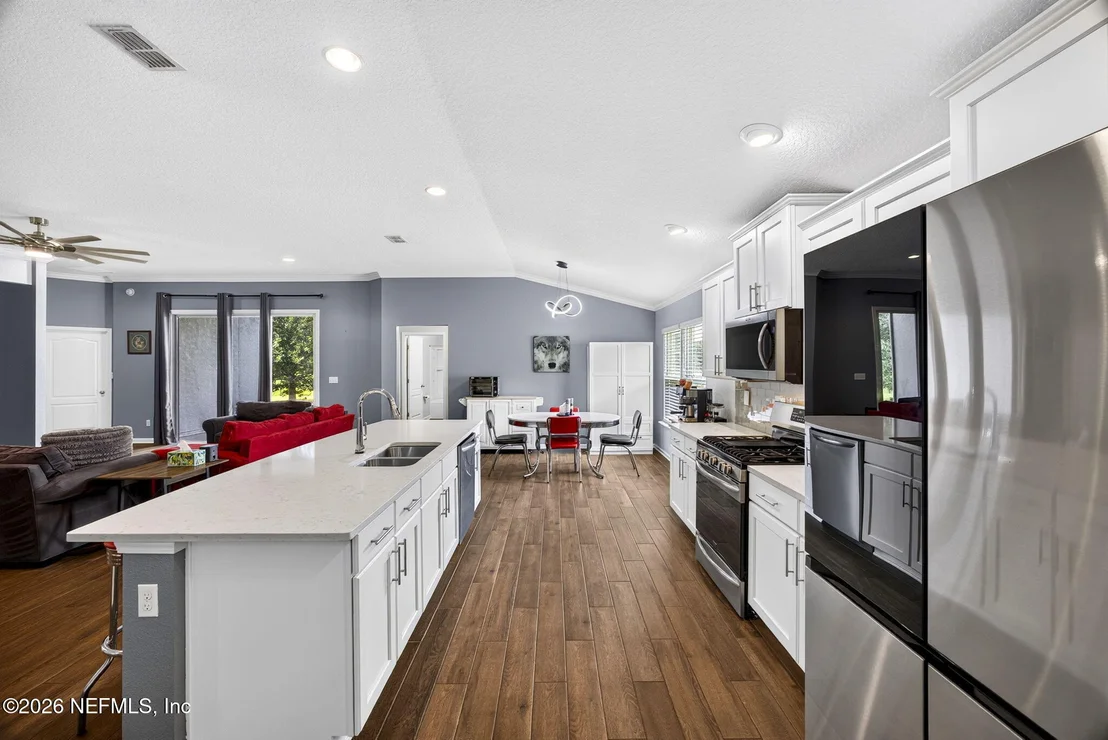 Photo of 71 CEDARSTONE Way