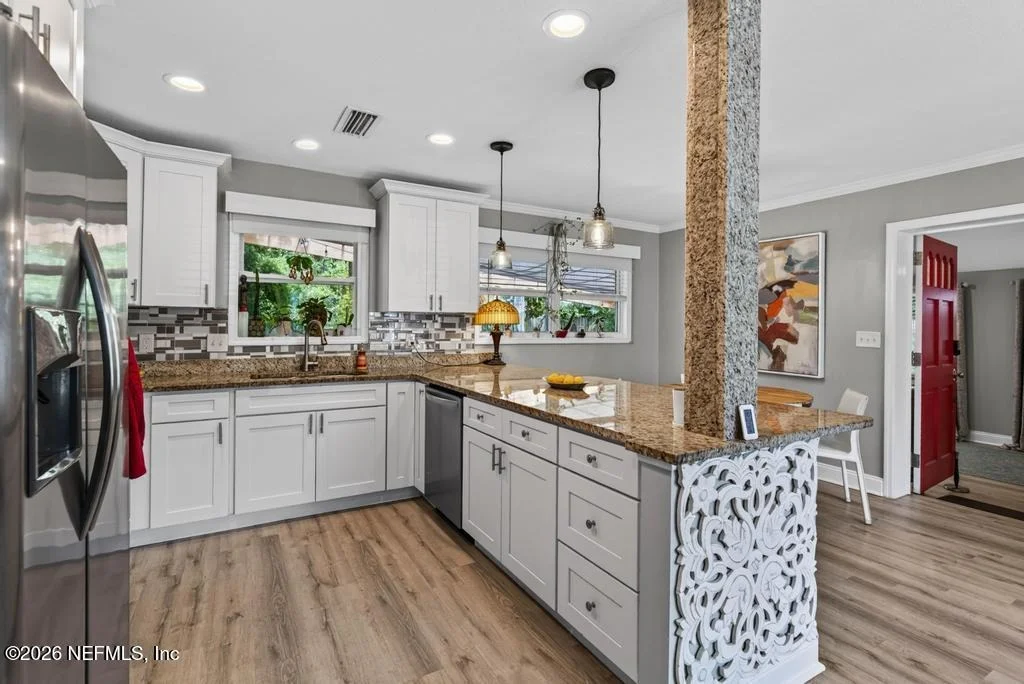 Photo of 1215 LE BRUN Drive