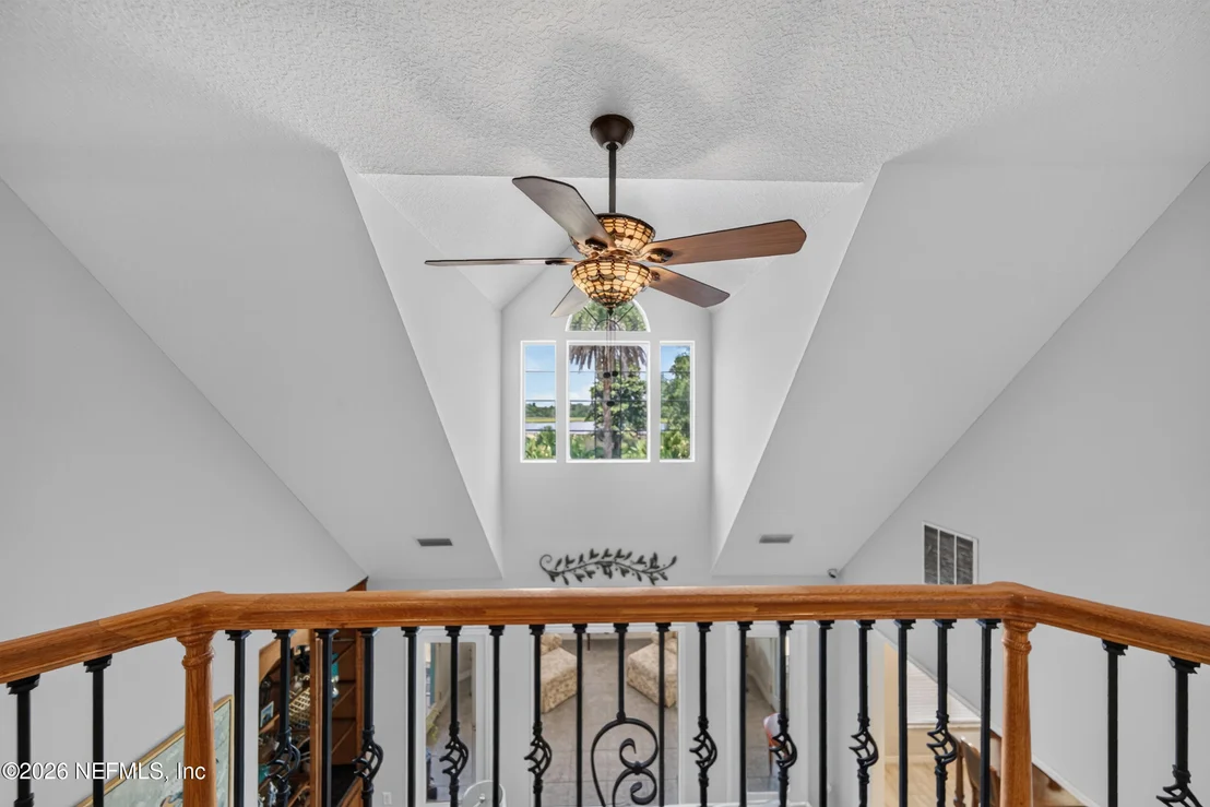 Photo of 1045 CEDAR BAY Road