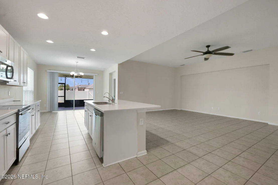 Photo of 86572 LAZY LAKE Circle