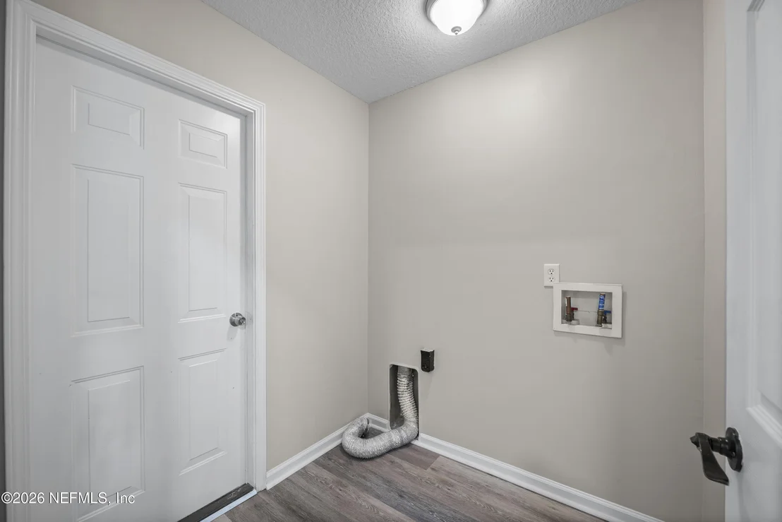 Photo of 4048 EDGELAND Trail