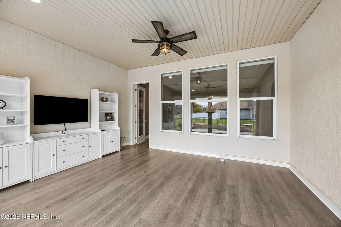 Photo of 1322 WARBLER Way