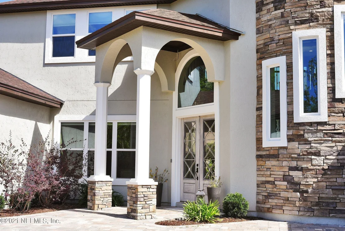 Photo of 605 DONALD ROSS Way