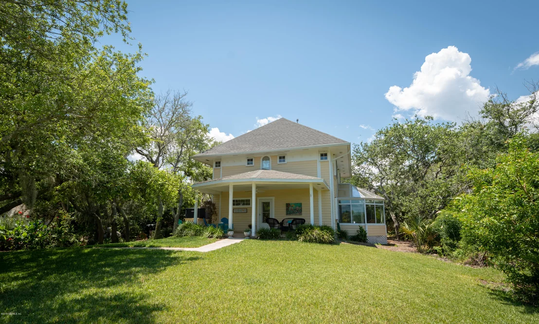 Photo of 330 PALMETTO Road