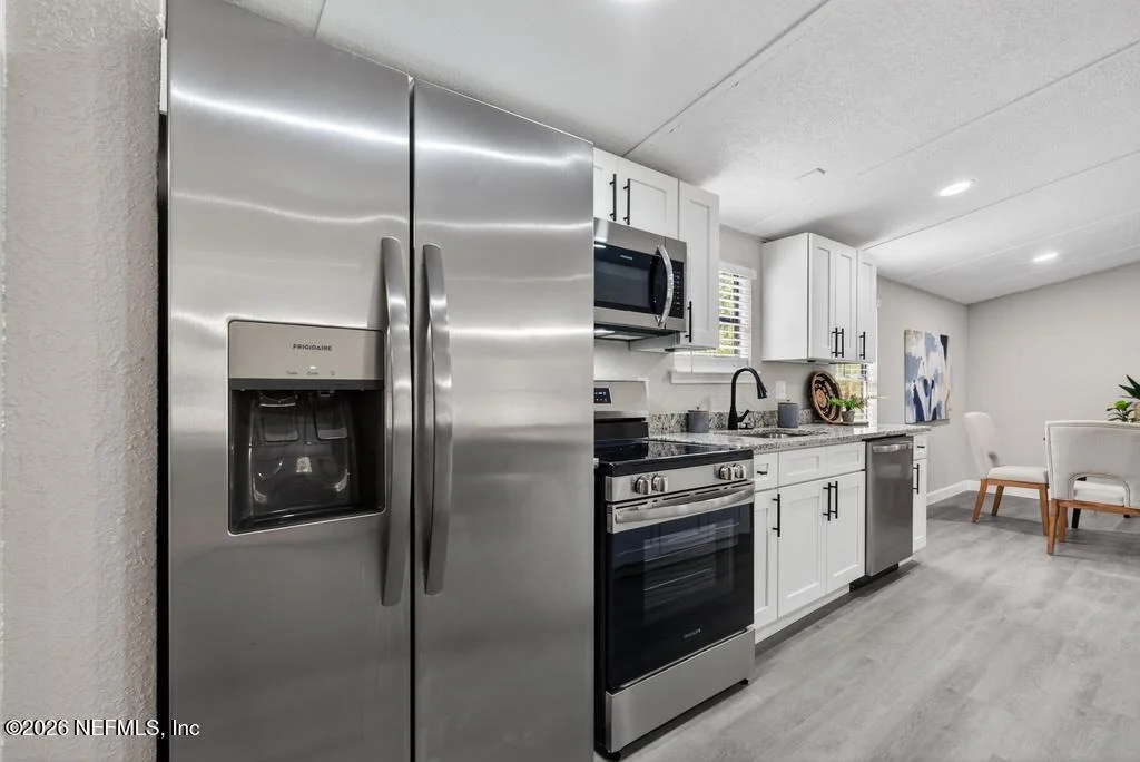 Photo of 95422 PLUM Loop