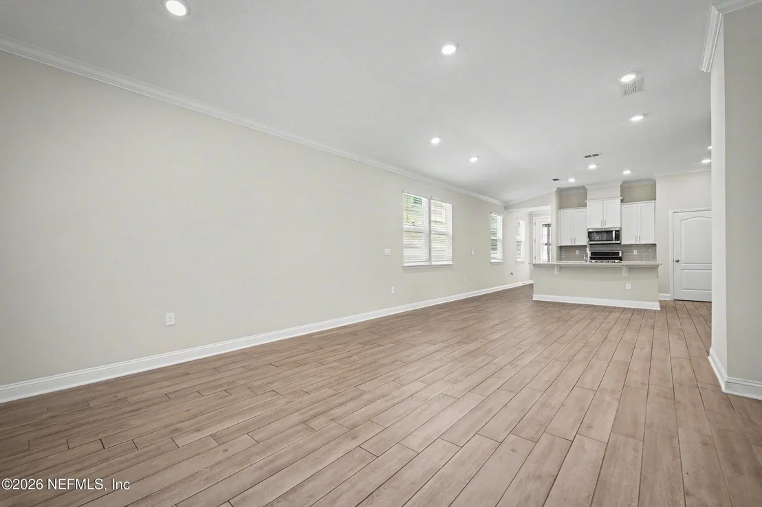 Photo of 452 THISTLETON Way