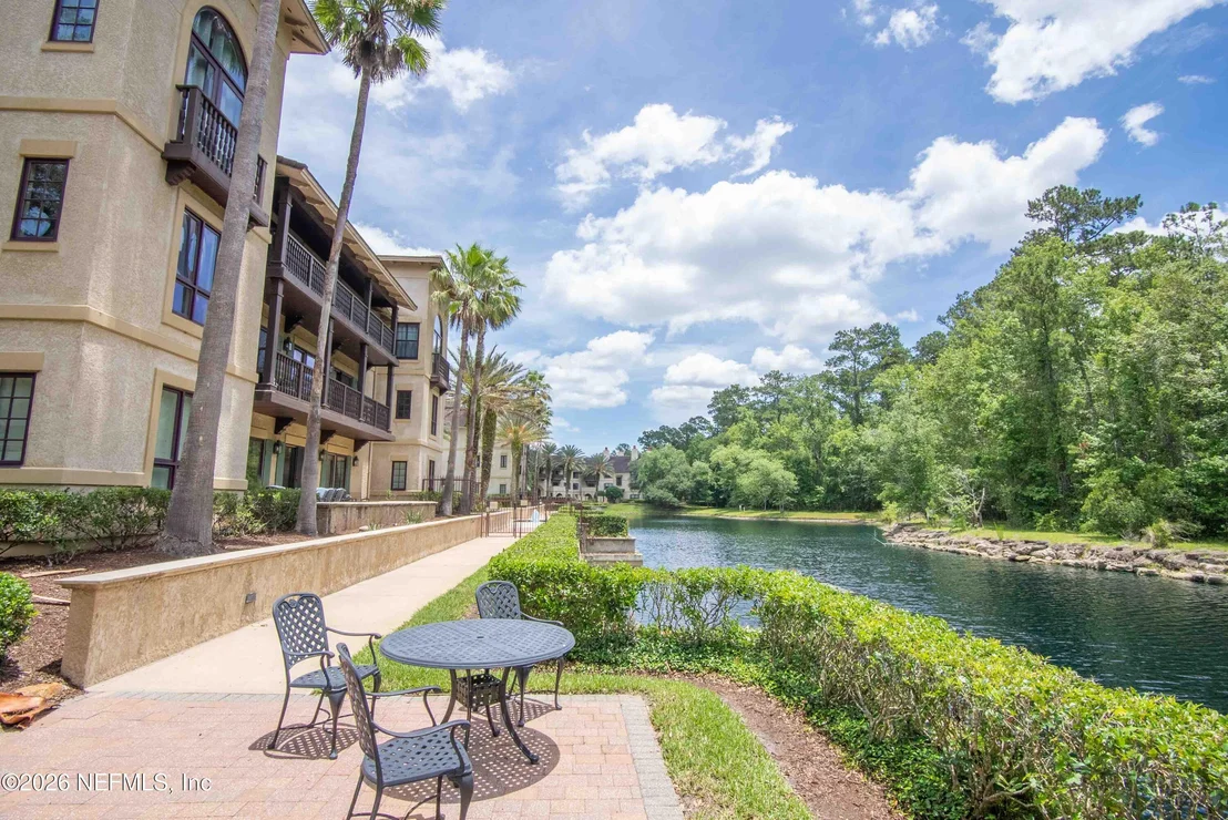 Photo of Unit 102 at 965 REGISTRY Boulevard