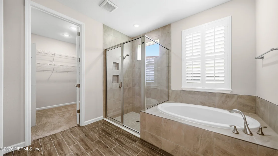 Photo of 352 RUSTIC MILL Drive