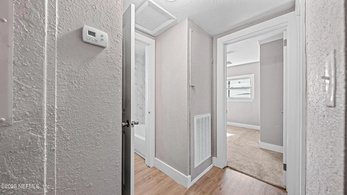 Photo of 1425 DOMAS Drive