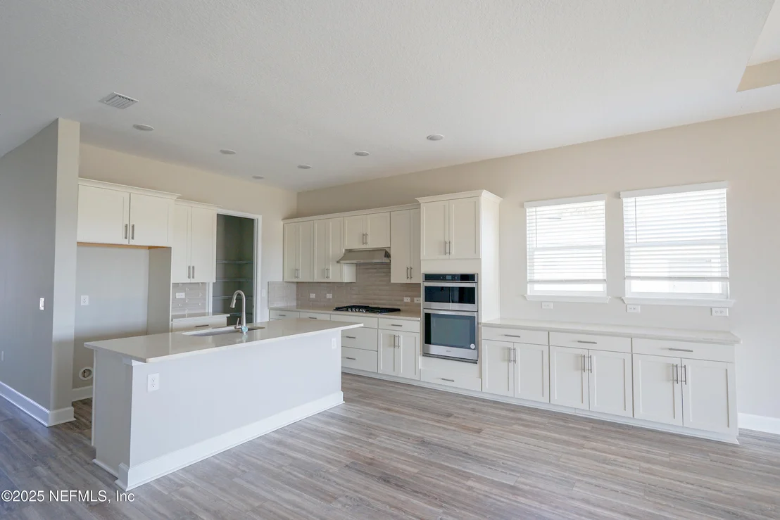 Photo of 38 JACKSON BLUE Drive