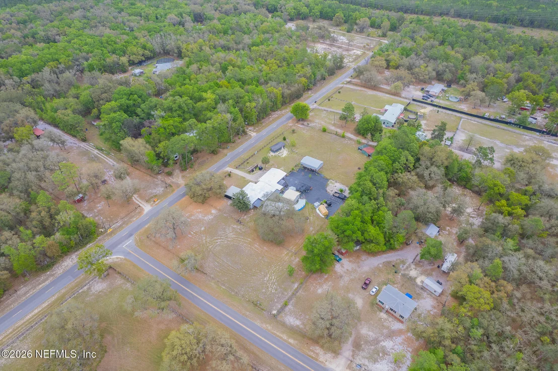 Photo of 239 LYNNE Drive