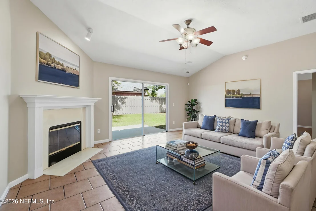 Photo of 1206 SOARING FLIGHT Way