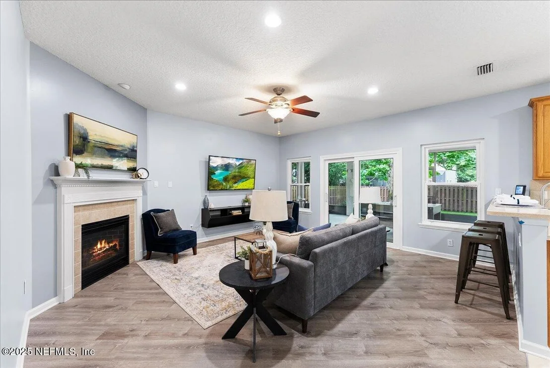 Photo of 629 PELHAM Road