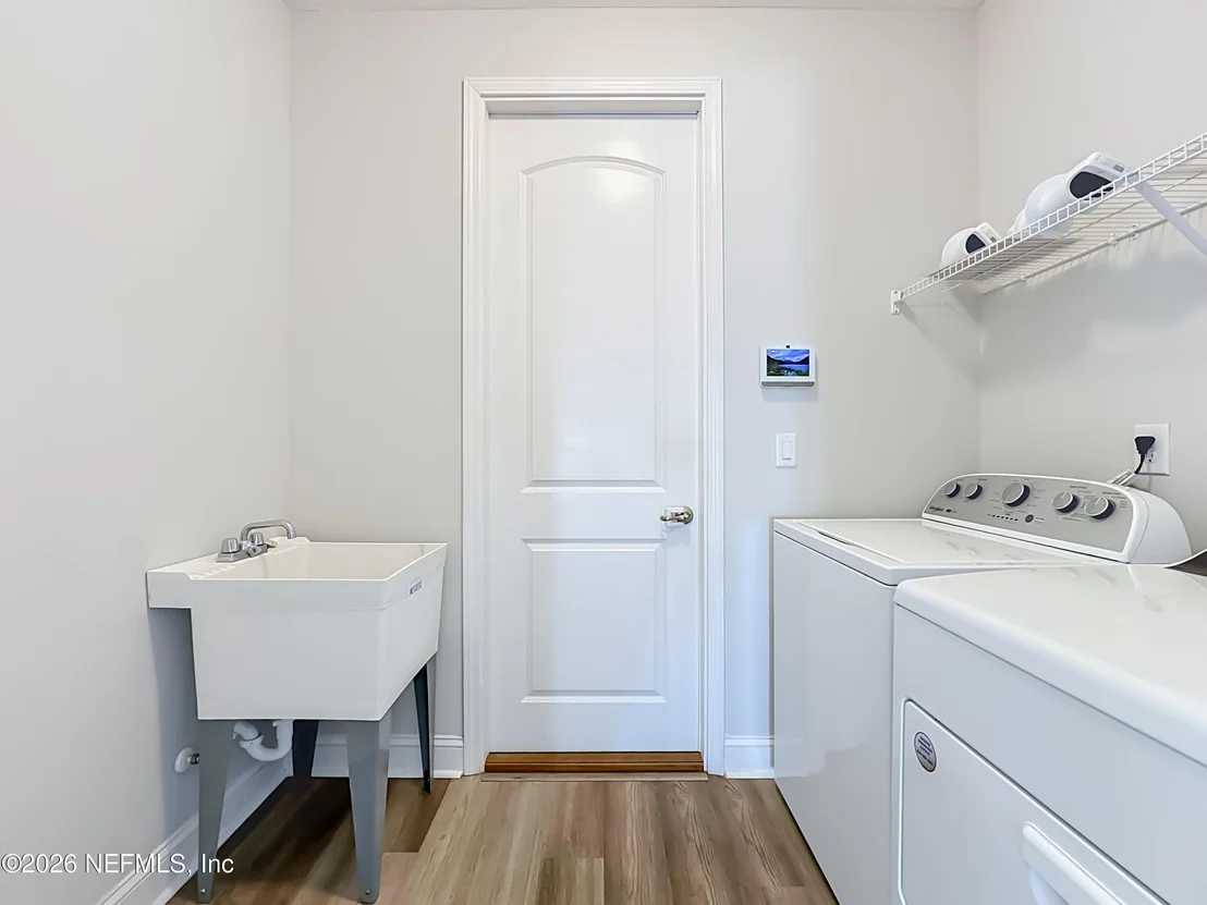 Photo of 28 ROSE DEW Drive