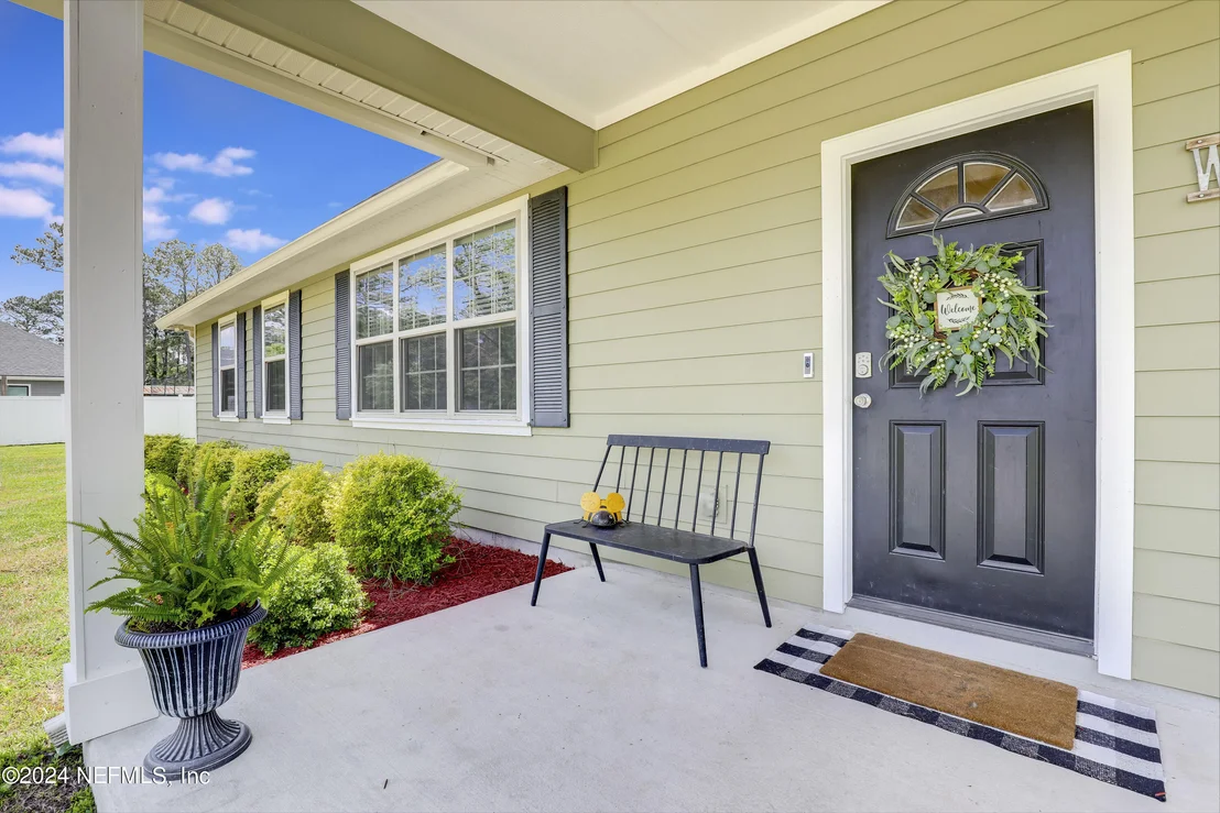 Photo of 540685 LEM TURNER Road