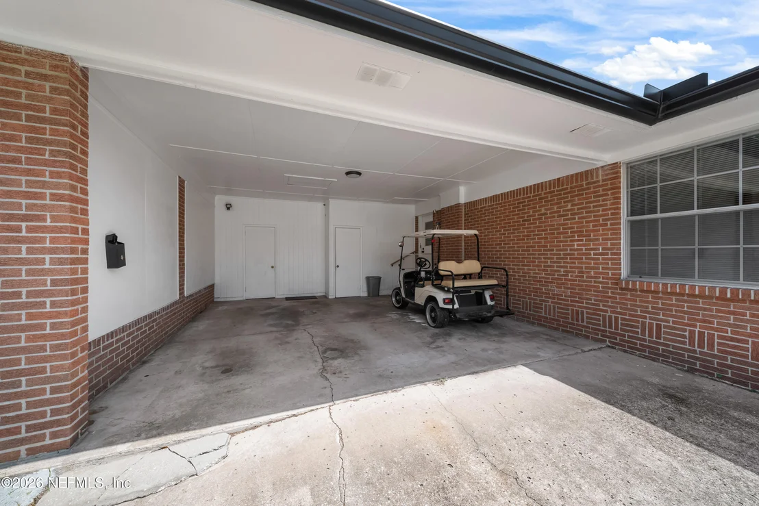 Photo of 5539 RIVERTON Road
