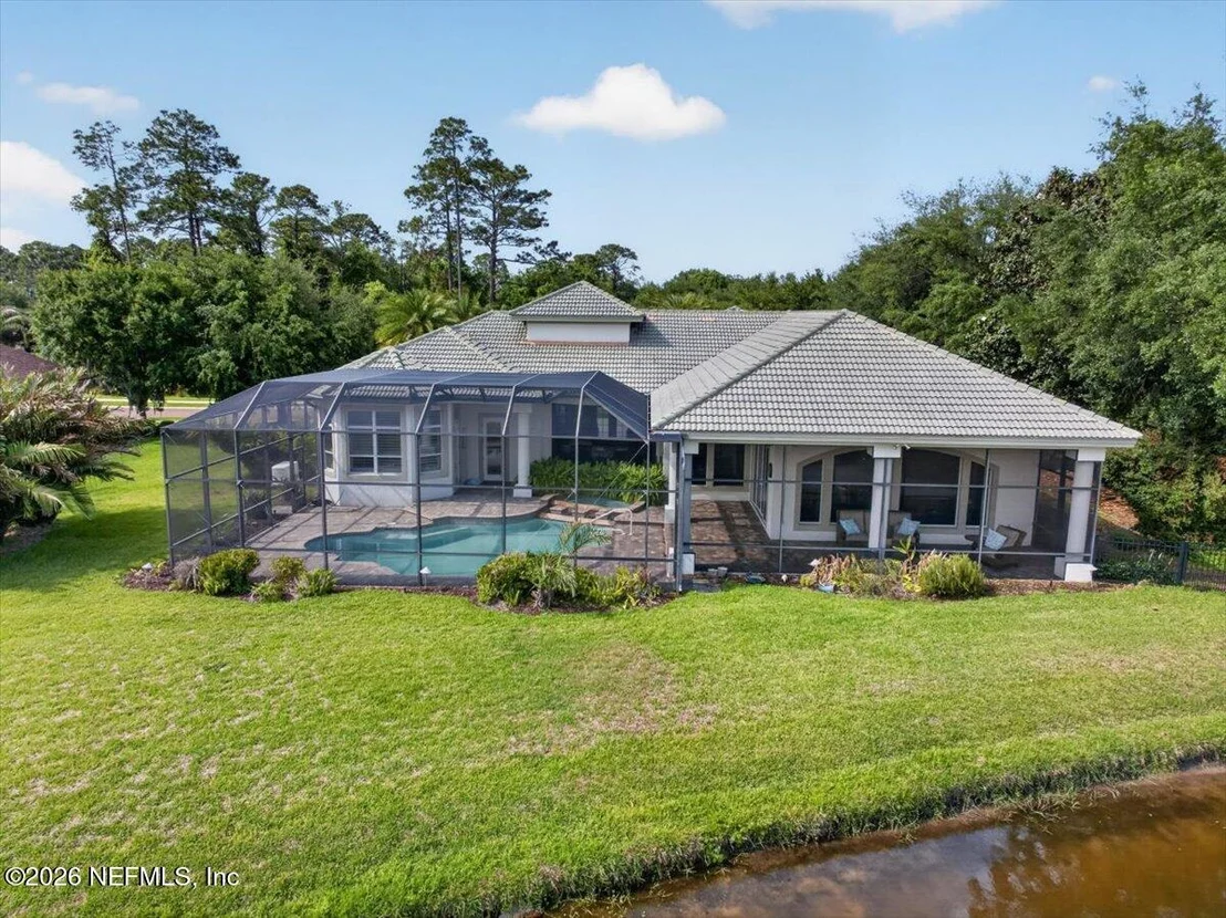 Photo of 161 N RIVER Drive